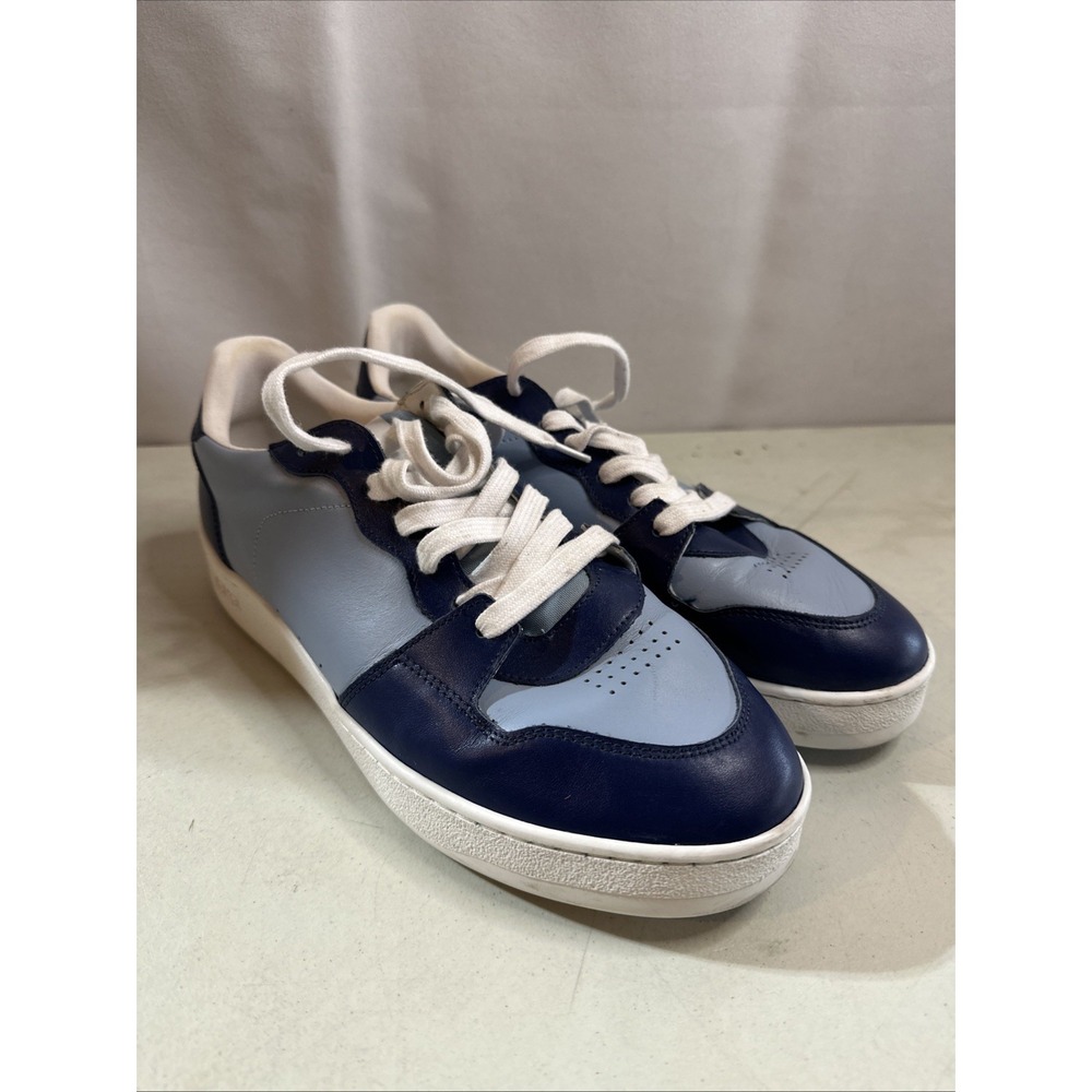 Arne Technical Runner in Air Force Blue Navy Size UK 8 EU 42